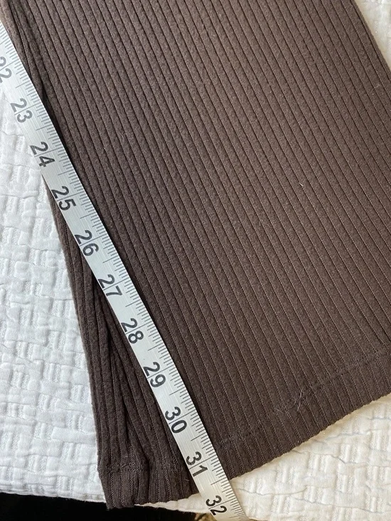 ARITZIA The Group by Babaton Pants Ribbed Flare Brown Soft Size M Loungewear - Picture 12 of 13